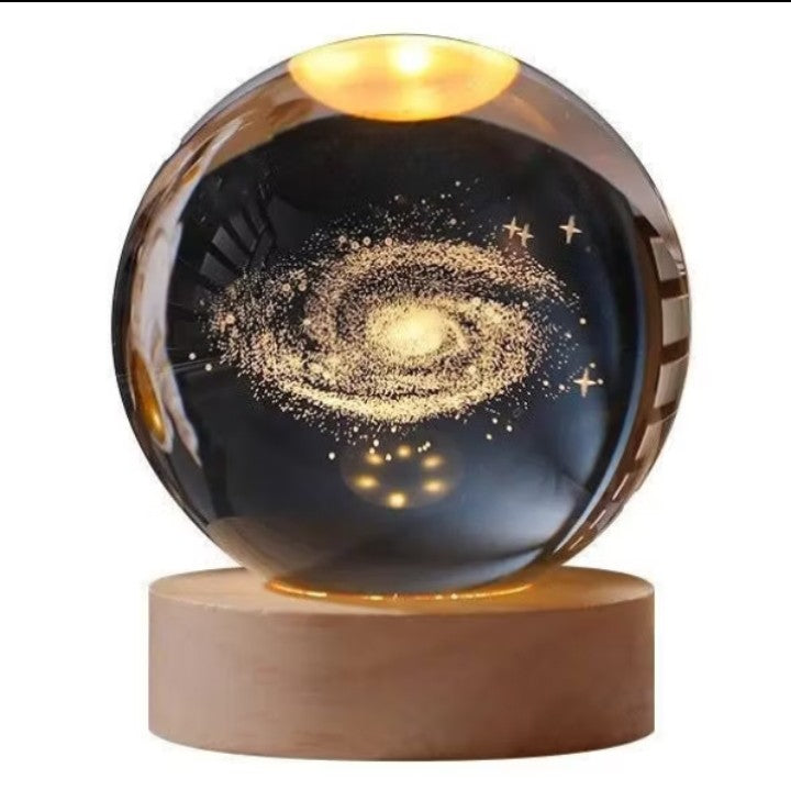 Luminária Bola de Cristal, Mesa Sistema Solar Saturno Lua Galáxia LED Base Madeira Enfeite Decorativo Casa